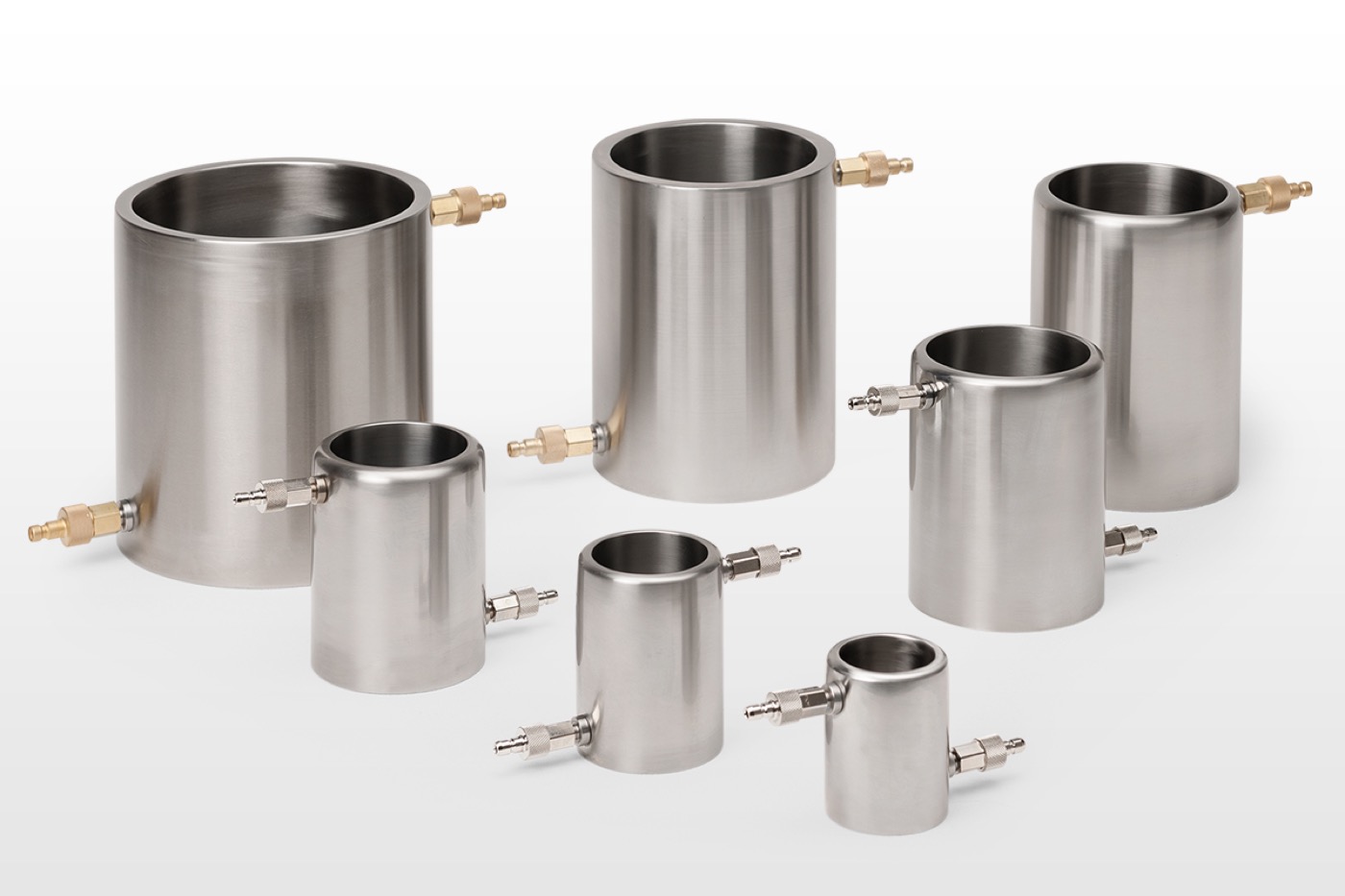 VMA-Getzmann Thùng chứa hai lớp có van xả